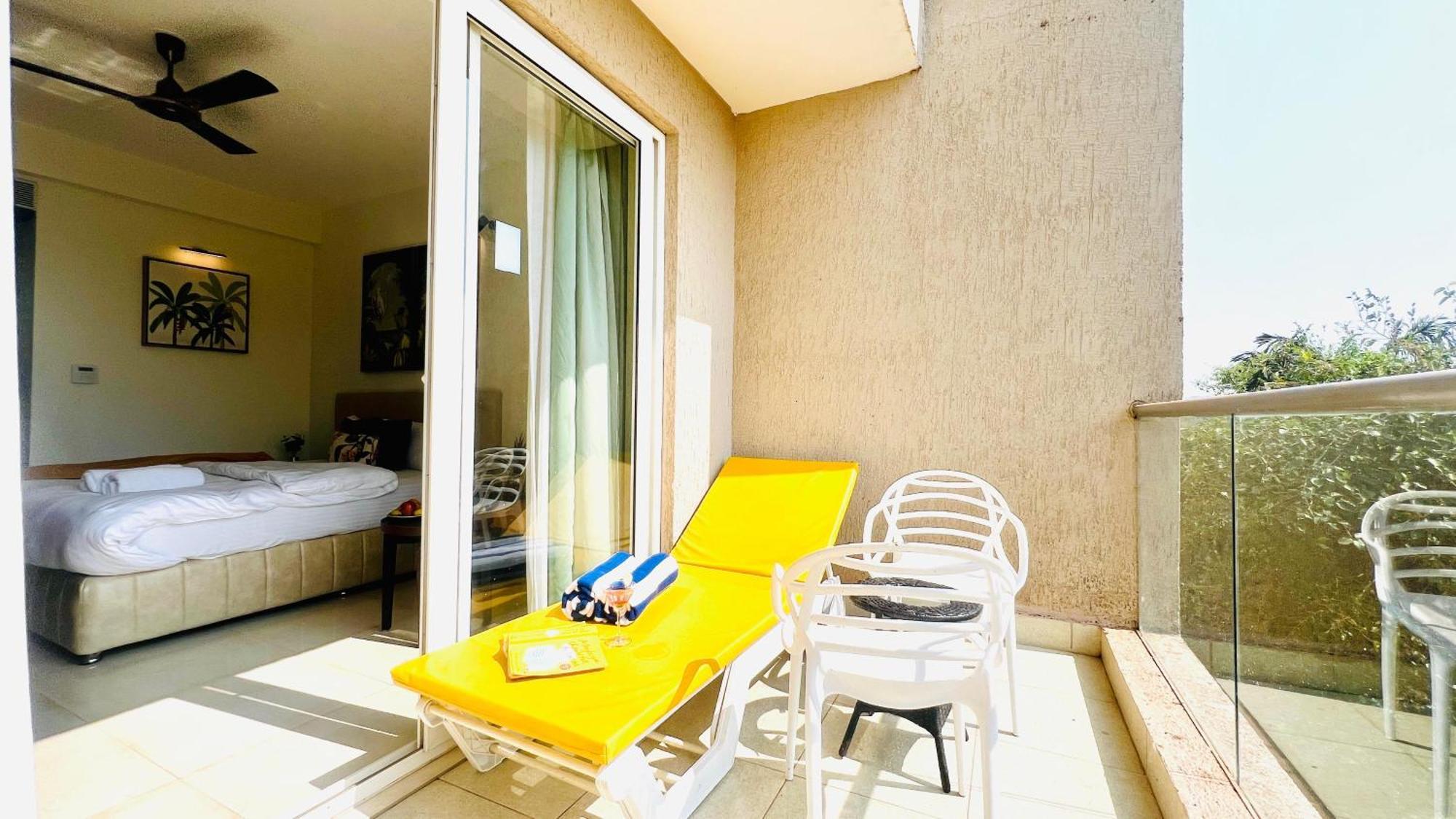 Bluo Amani Vagator - Boutique Hotel Goa Anjuna Exterior photo