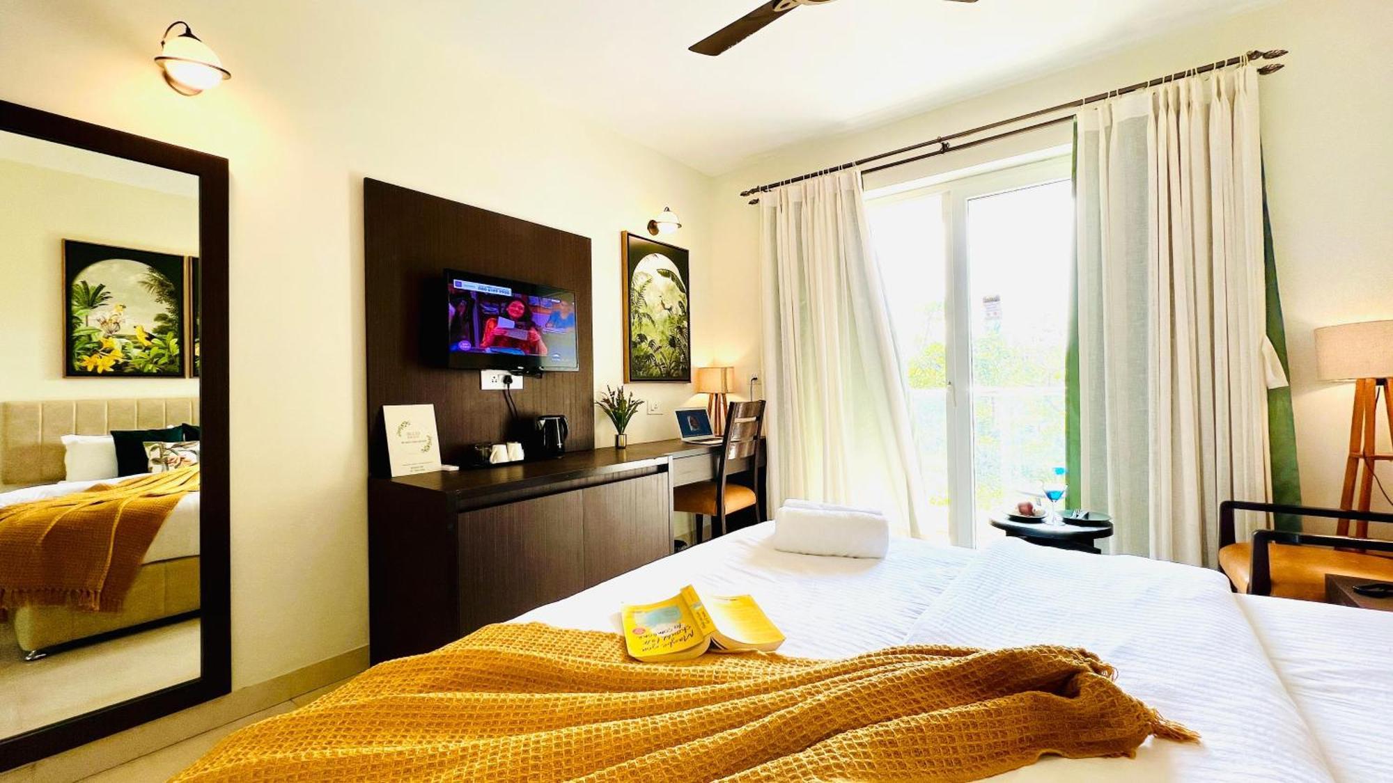 Bluo Amani Vagator - Boutique Hotel Goa Anjuna Exterior photo
